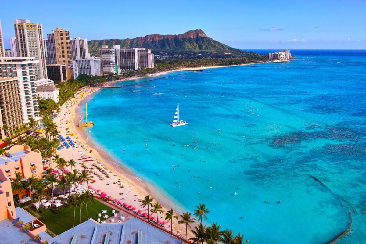 Apartment Beautiful Mountain Views & Steps To Waikiki *